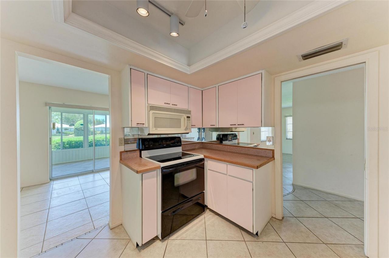 6905 9th Avenue W, Unit 6905, Bradenton, FL 34209 Photo