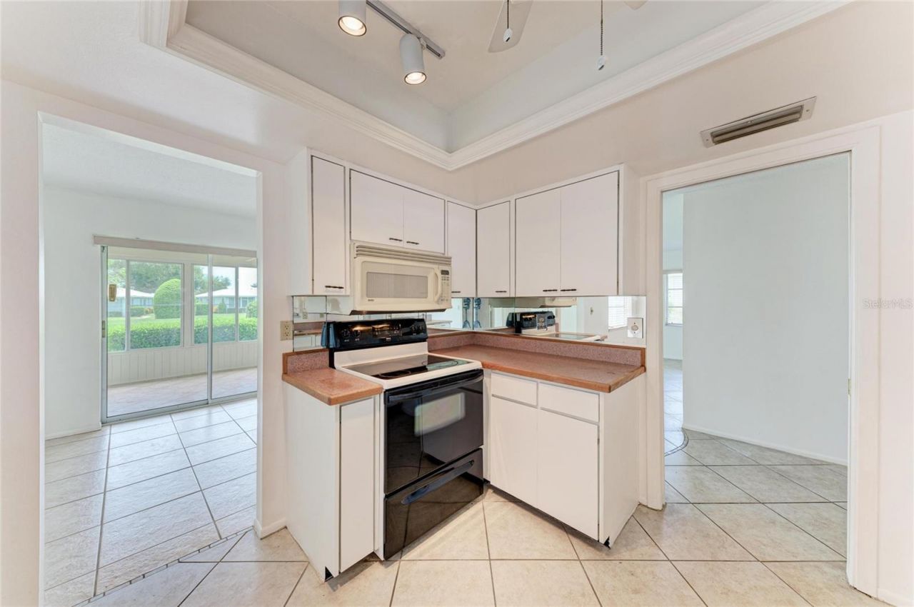 6905 9th Avenue W, Unit 6905, Bradenton, FL 34209 Photo