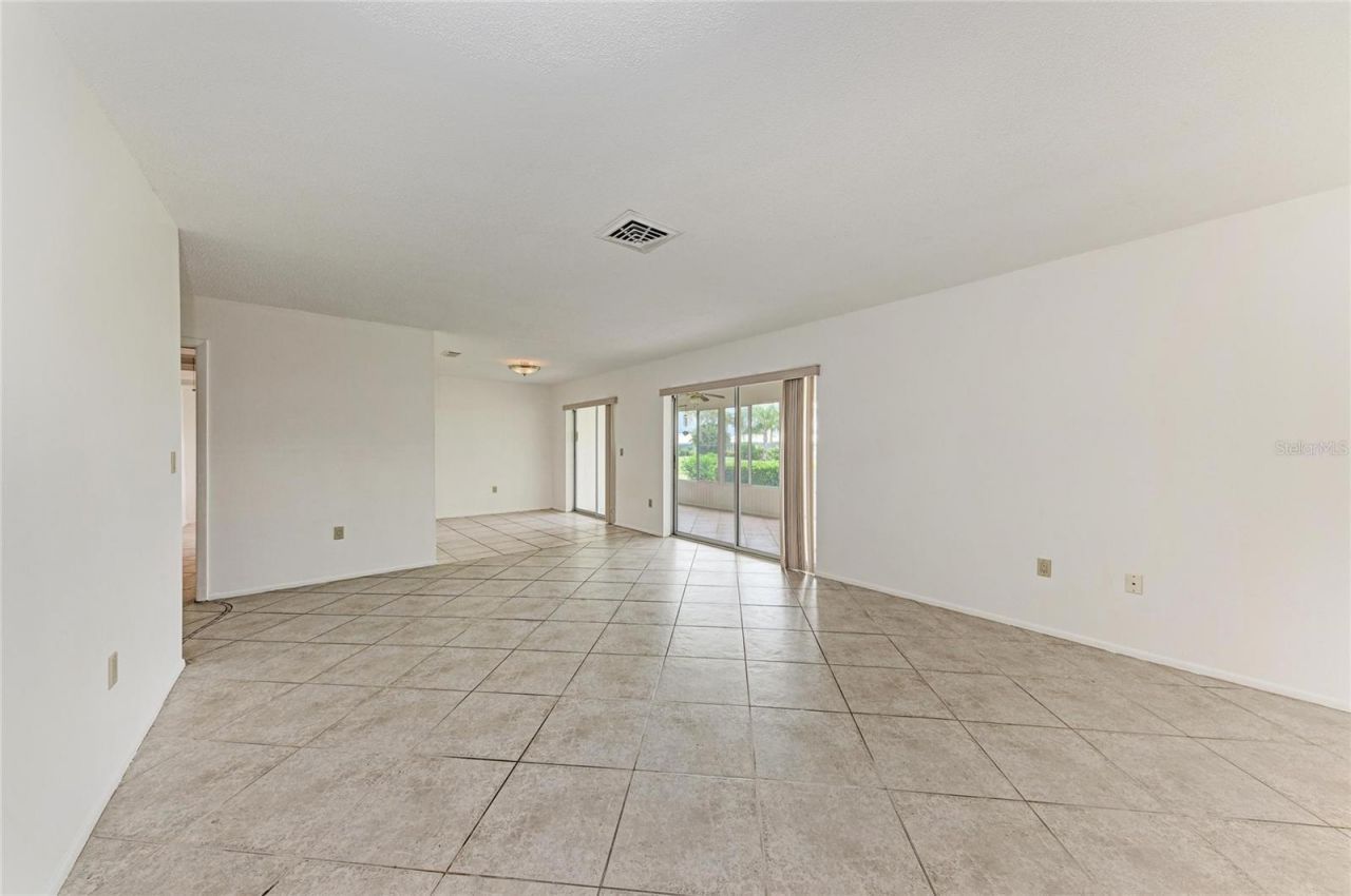 6905 9th Avenue W, Unit 6905, Bradenton, FL 34209 Photo