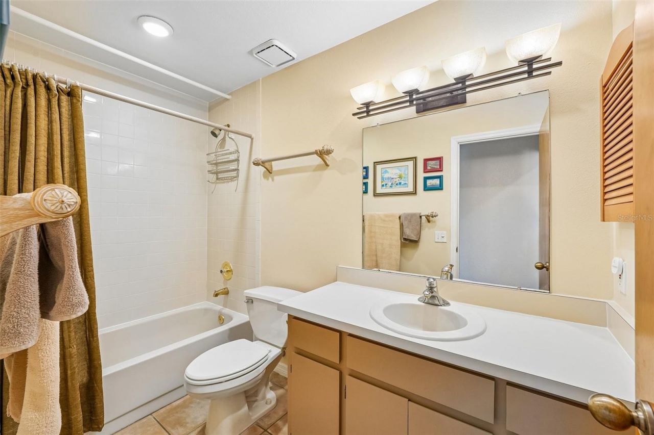 300 90th Avenue Ne, Saint Petersburg, FL 33702 Photo