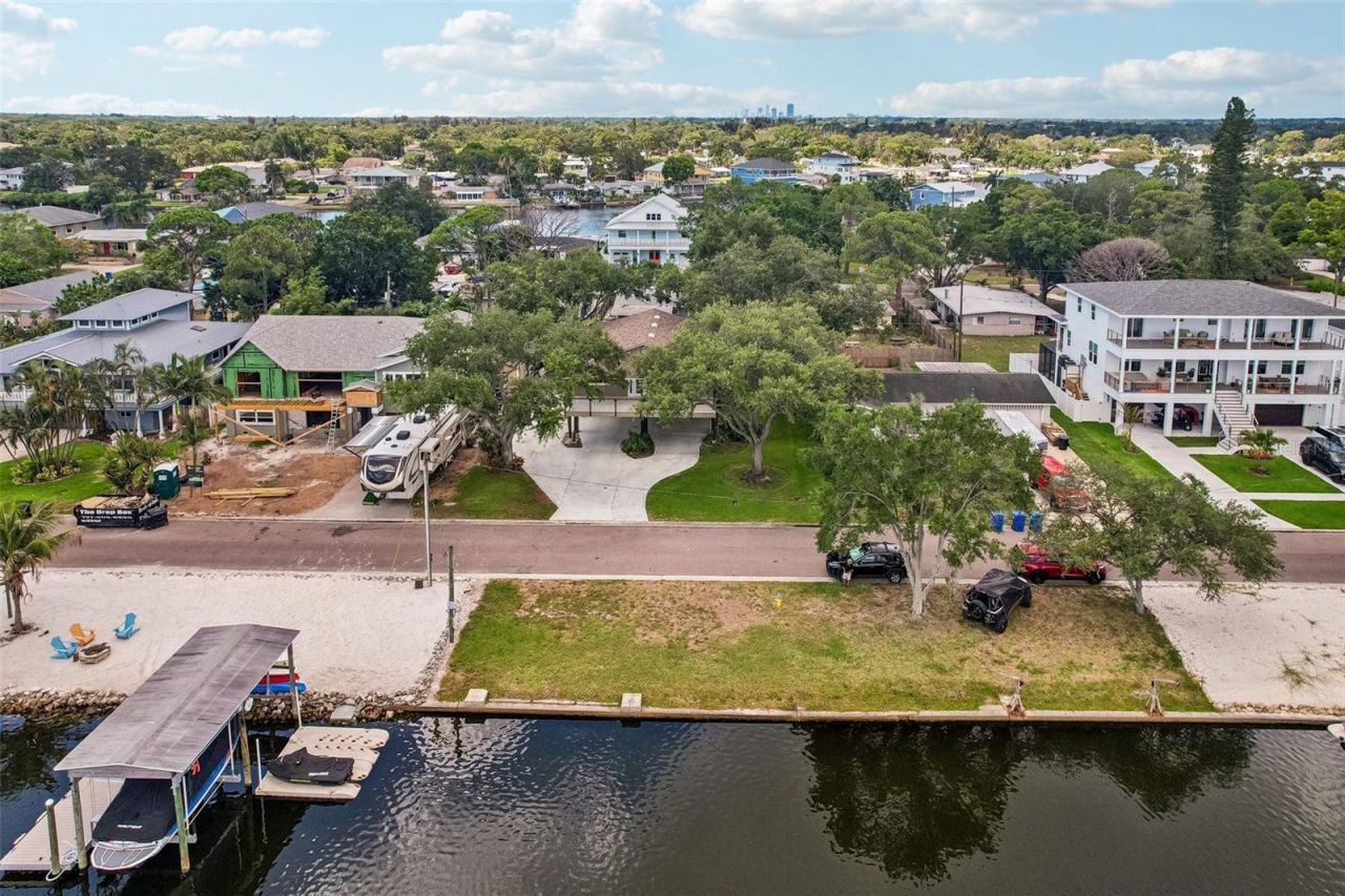 300 90th Avenue Ne, Saint Petersburg, FL 33702 Photo