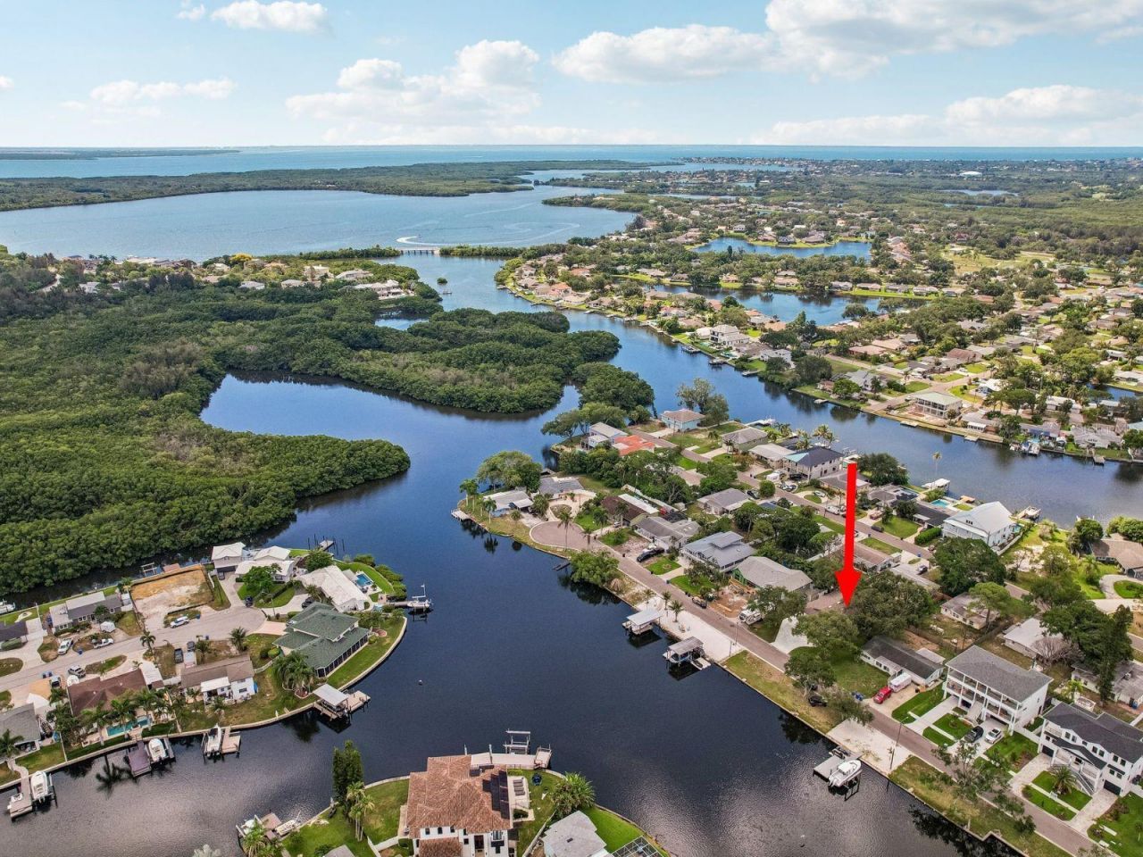 300 90th Avenue Ne, Saint Petersburg, FL 33702 Photo