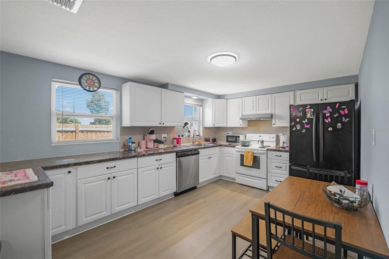 1118 Excalibur Street , Holiday, FL 34690 Photo