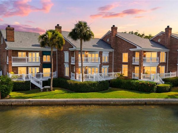 5210 INTERBAY BOULEVARD, Unit 3, TAMPA, FL 33611