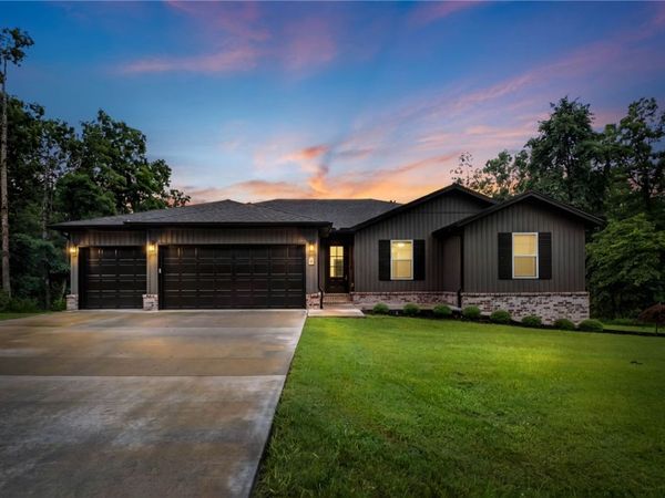 11 Kirkliston Lane , Bella Vista, AR 72715