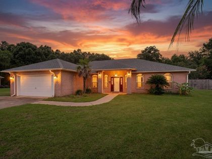 7145 Woodside Rd Pensacola, FL 32526