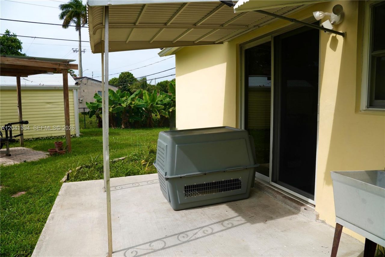 6701 Harding St, Hollywood, FL 33024 Photo