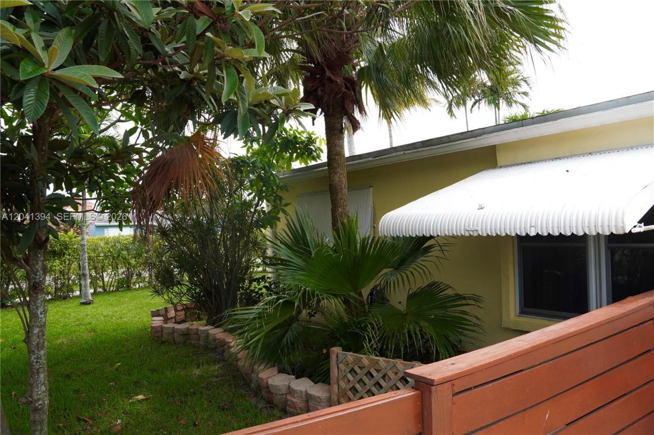 6701 Harding St, Hollywood, FL 33024 Photo