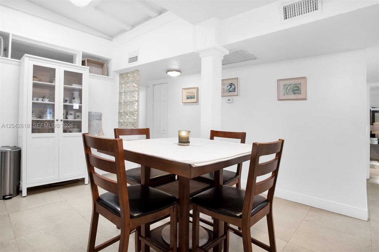 9675 NW 26th Pl, Unit 5, Sunrise, FL 33322 Photo