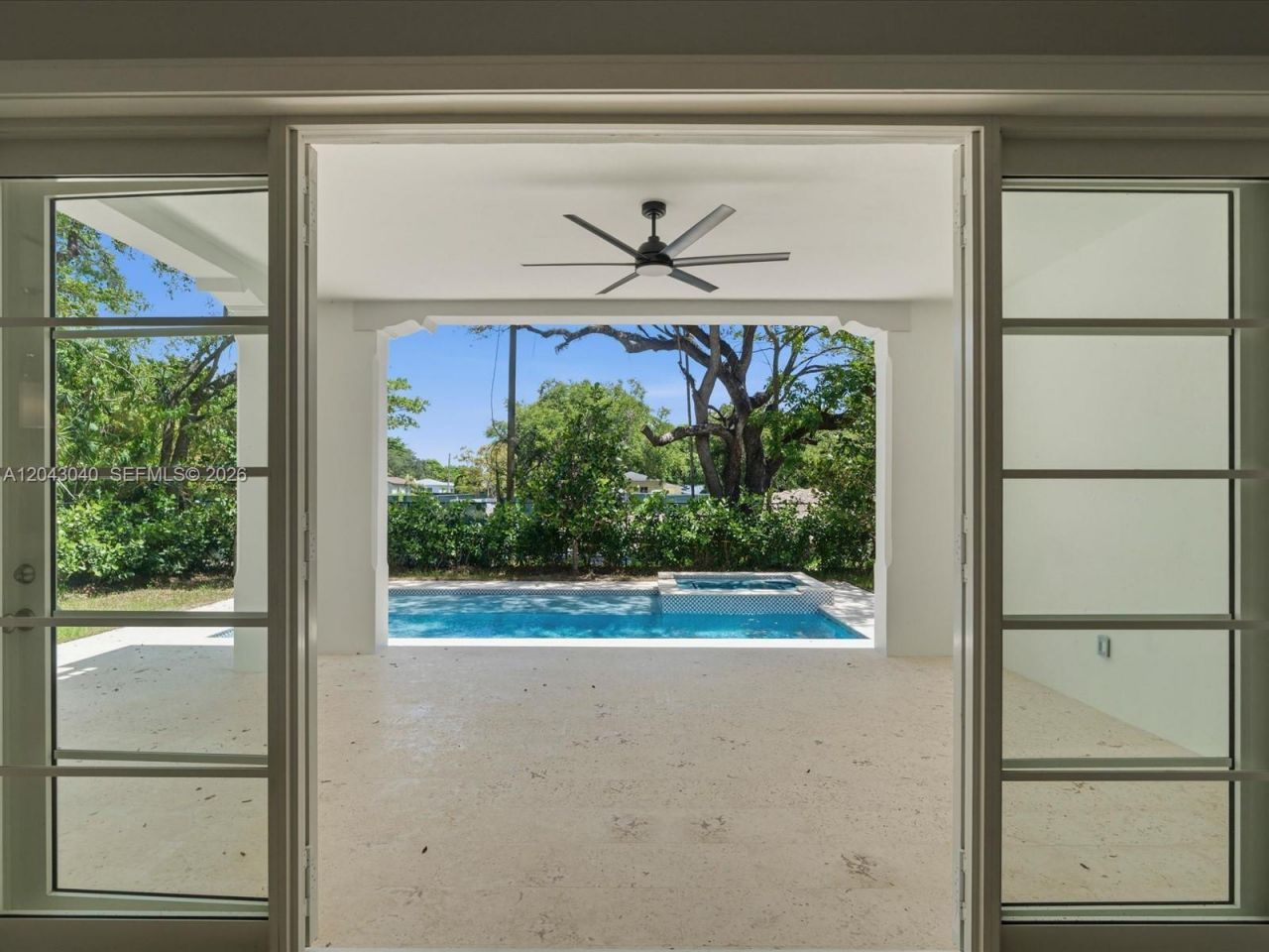 6333 SW 69th St , South Miami, FL 33143 Photo
