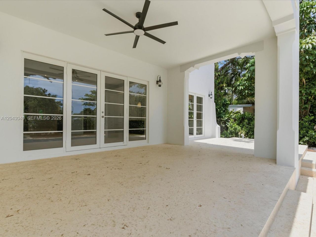 6333 SW 69th St , South Miami, FL 33143 Photo