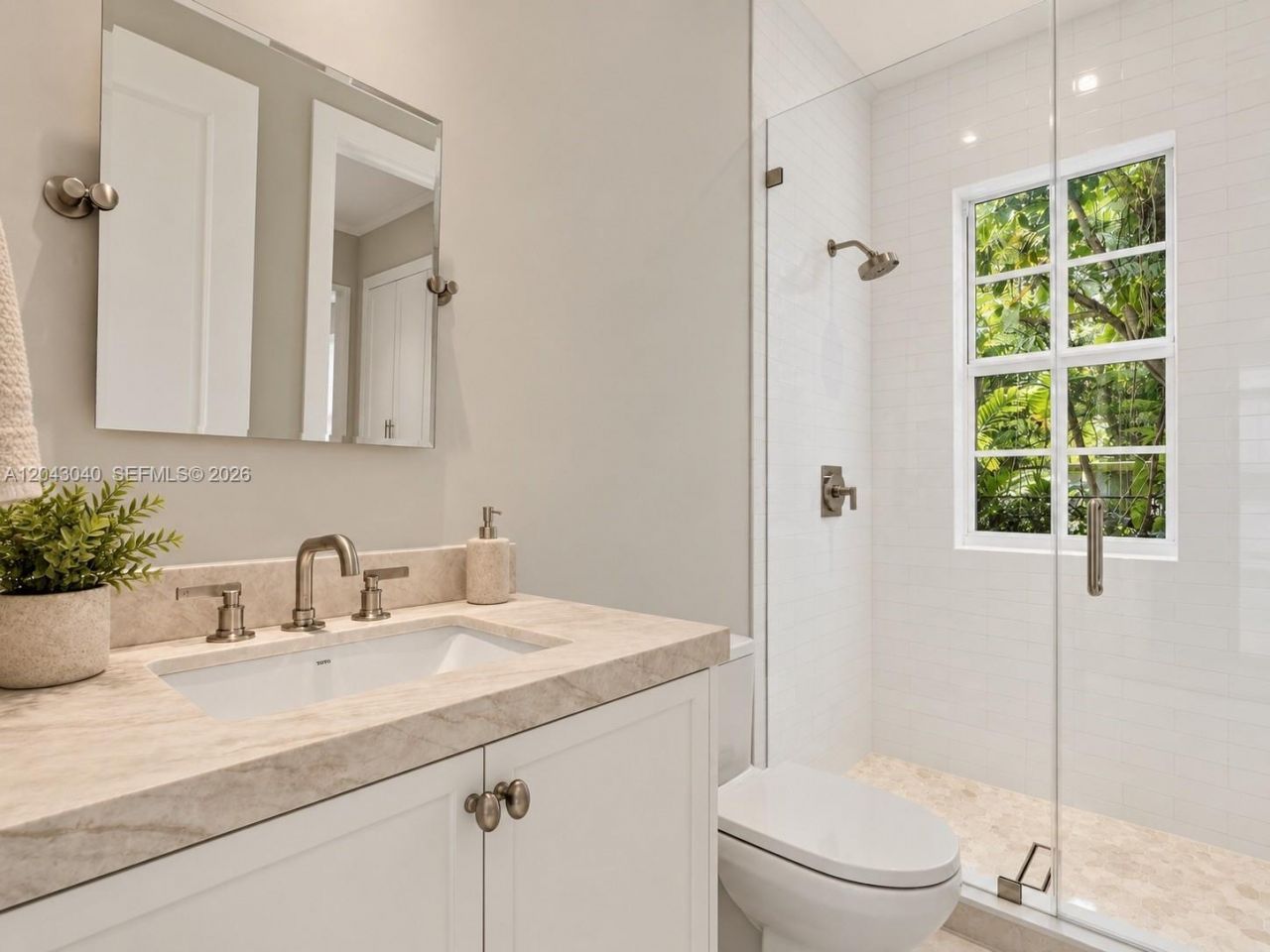 6333 SW 69th St, South Miami, FL 33143 Photo