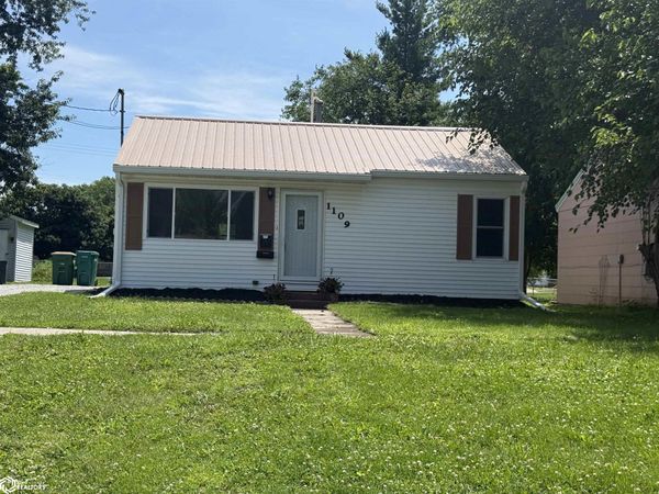 1109 S 7Th Street, Fairfield, IA 52556