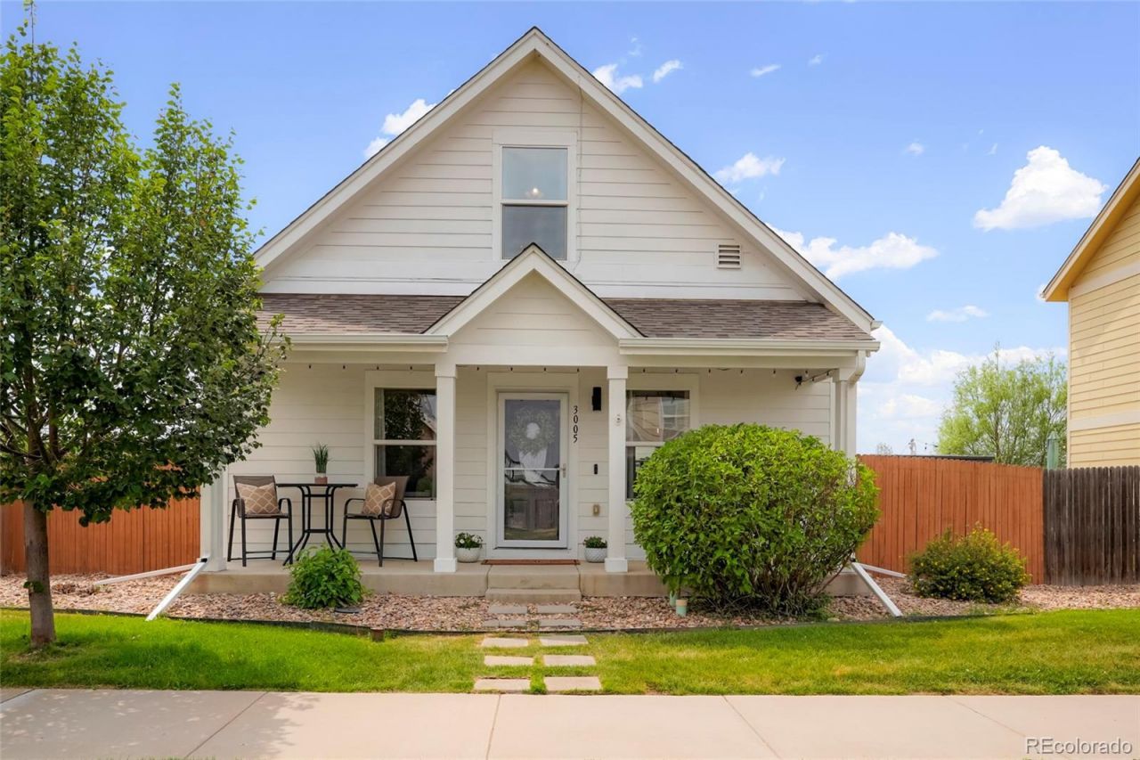 3005 Quarterland Street, Strasburg, CO 80136 Main Photo