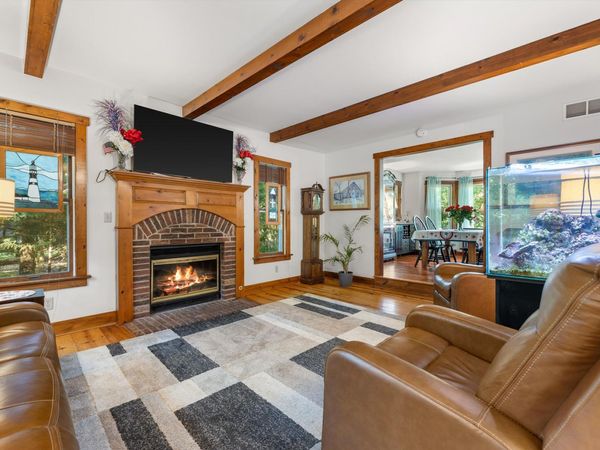 W326S1480 Forest Hills Dr, Genesee, WI 53018