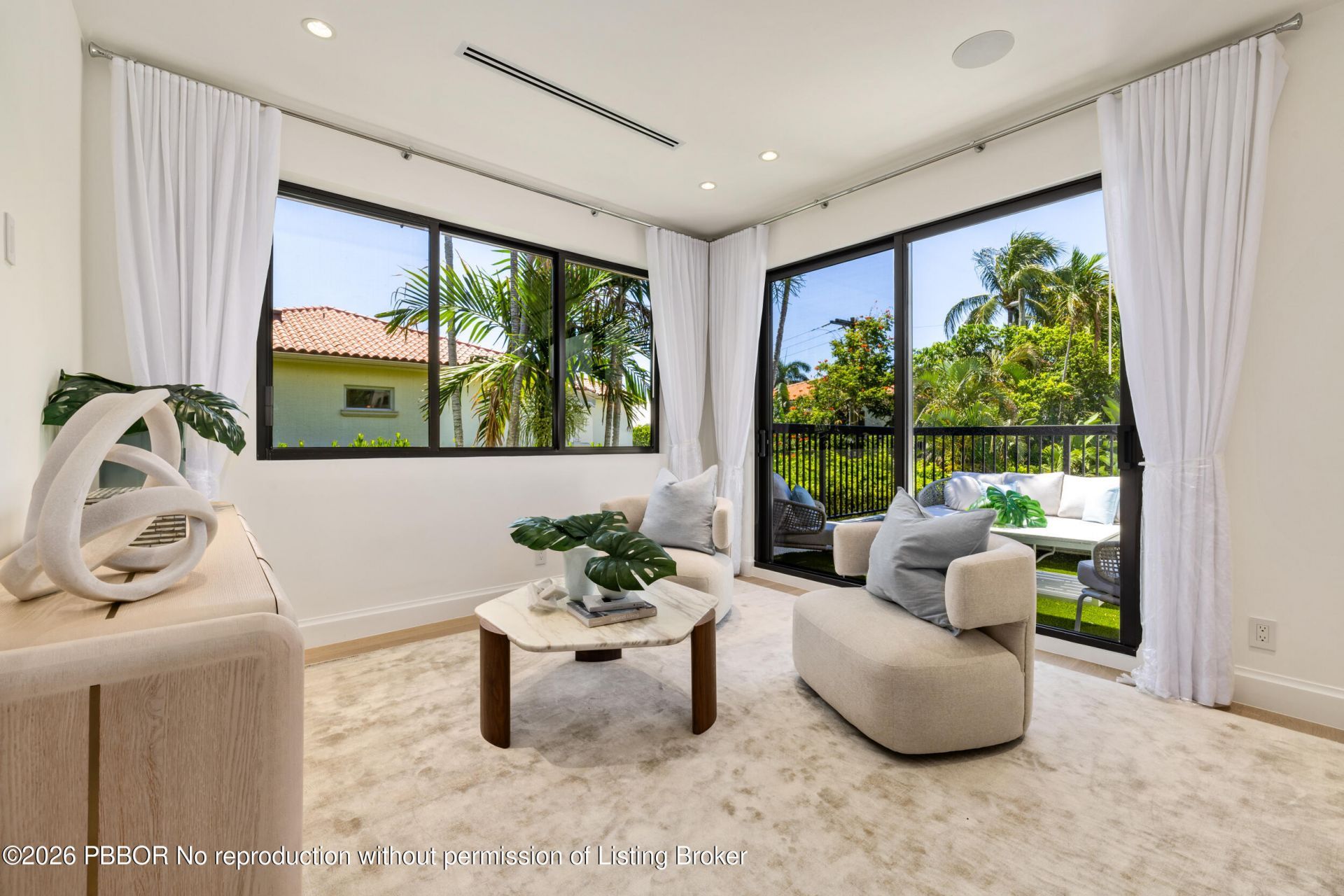 260 Everglade Avenue, Unit 260, Palm Beach, FL 33480 Photo