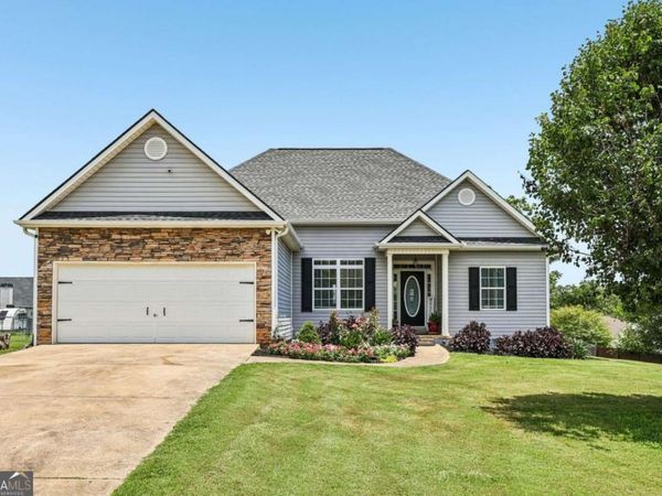 221 Polar Lane, Carrollton, GA 30117