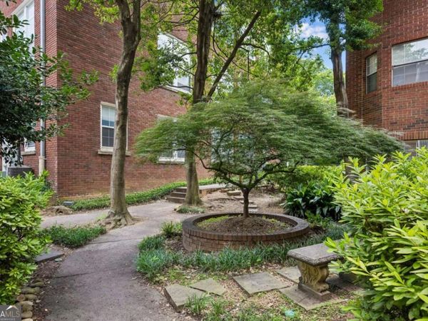 1041 State Street NW, Unit 24, Atlanta, GA 30318