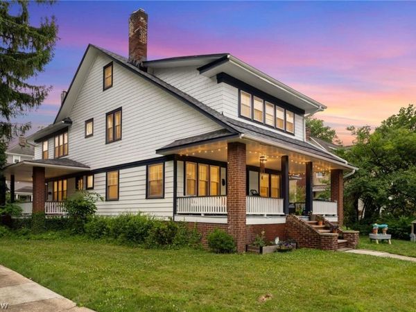 3124 Edgehill Road , Cleveland Heights, OH 44118