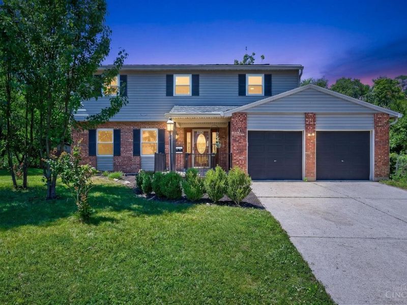 1645 Mandarin Court, Forest Park, OH 45240 Photo 2