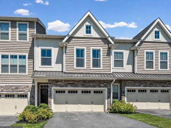 219 ASH LANE , KENNETT SQUARE, PA 19348