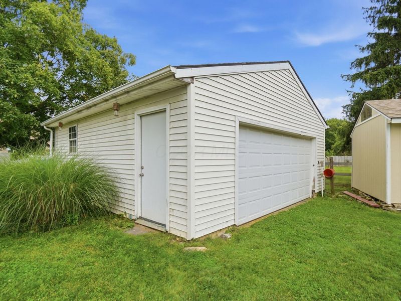 3752 Mayfair Drive, Grove City, OH 43123 Photo 32