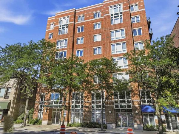 811 Chicago Avenue , Unit 405, Evanston, IL 60202