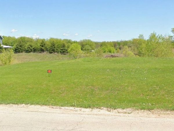 S PORT BOULEVARD, Fond Du Lac, WI 54937