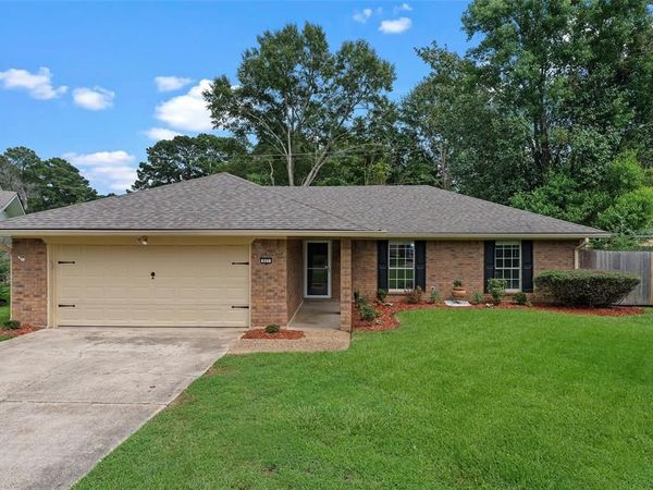 805 Dalisa Circle , Shreveport, LA 71118