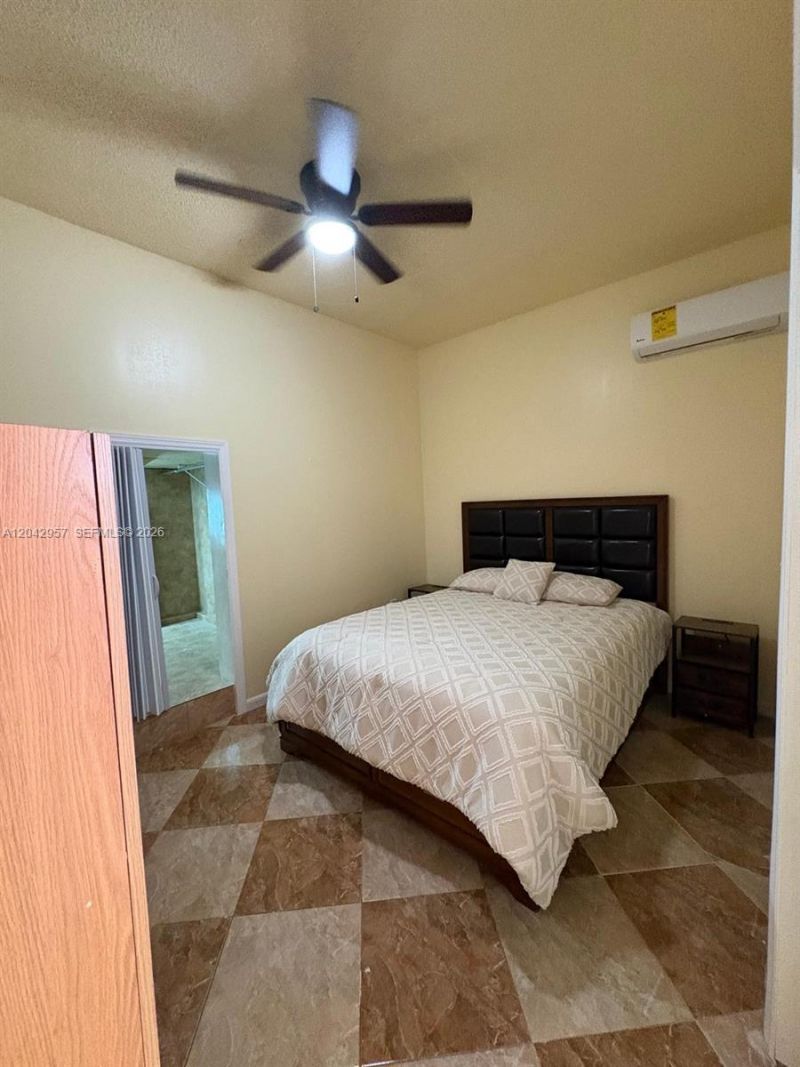 15470 SW 47th St , Miami, FL 33185 Photo