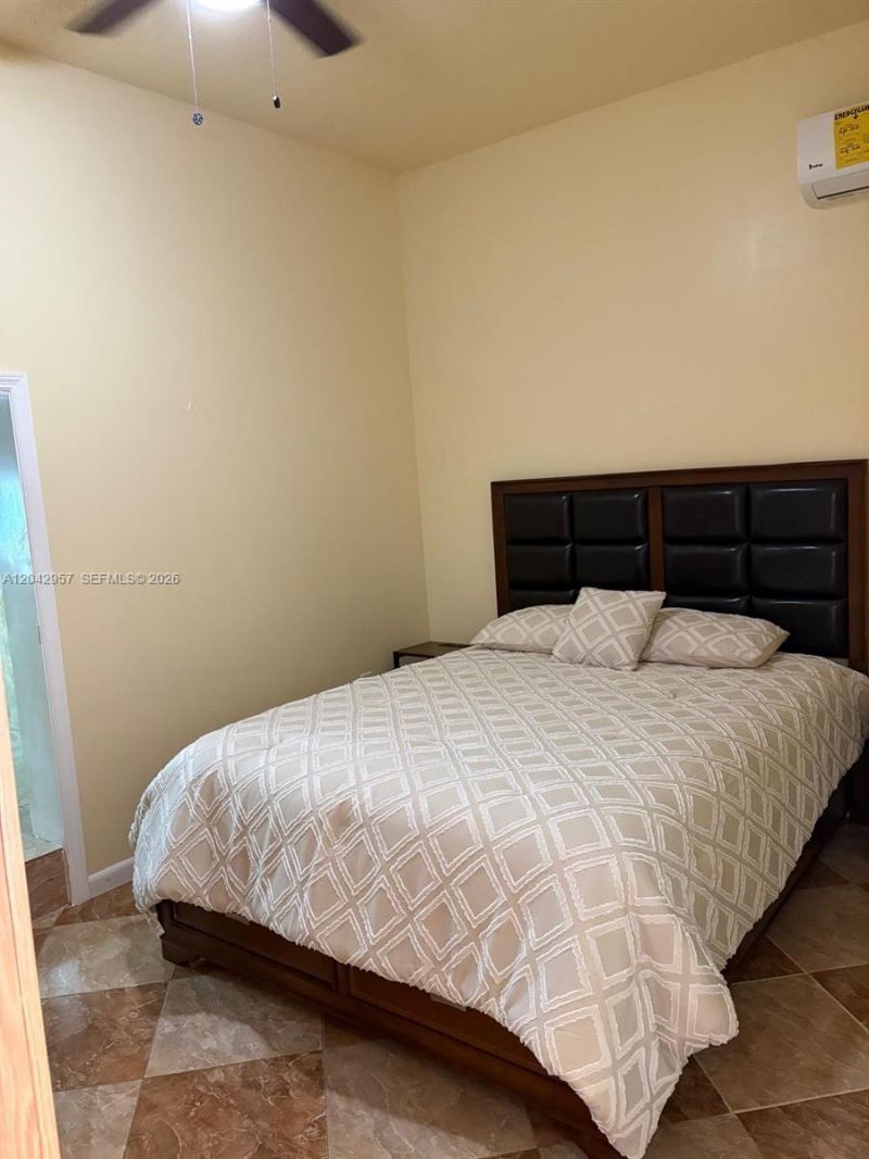 15470 SW 47th St , Miami, FL 33185 Photo