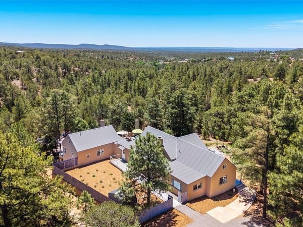 61 Ortiz Road , Santa Fe, NM 87505