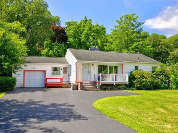 35 Barmont Drive , Rochester, NY 14626