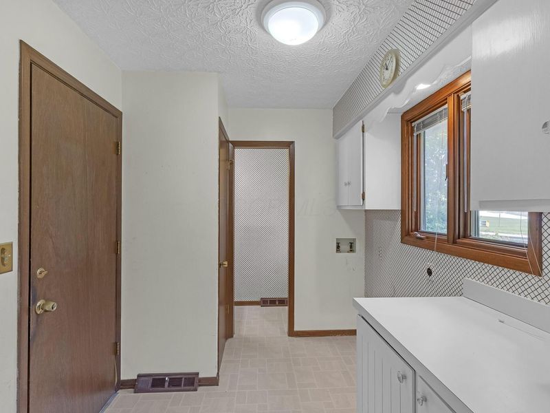 5650 Ramblewood Court, Columbus, OH 43235 Photo 16