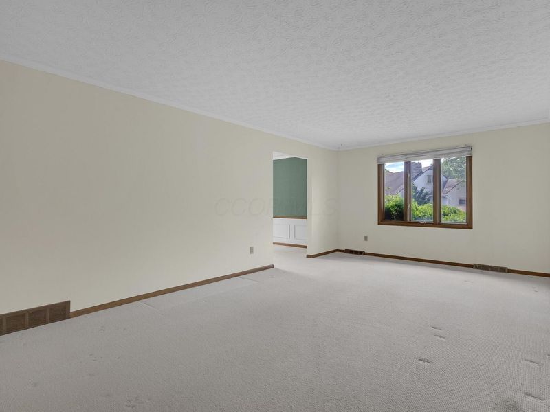 5650 Ramblewood Court, Columbus, OH 43235 Photo 7