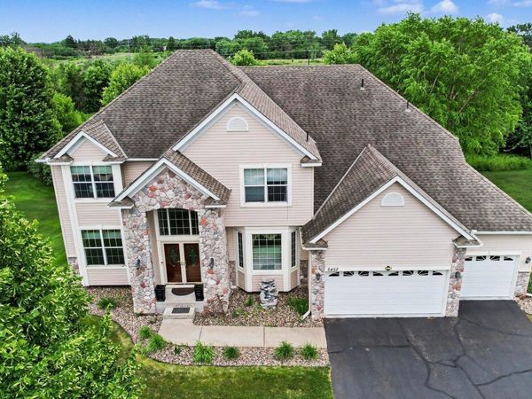 6452 Pheasant Hills Drive, Hugo, MN 55038