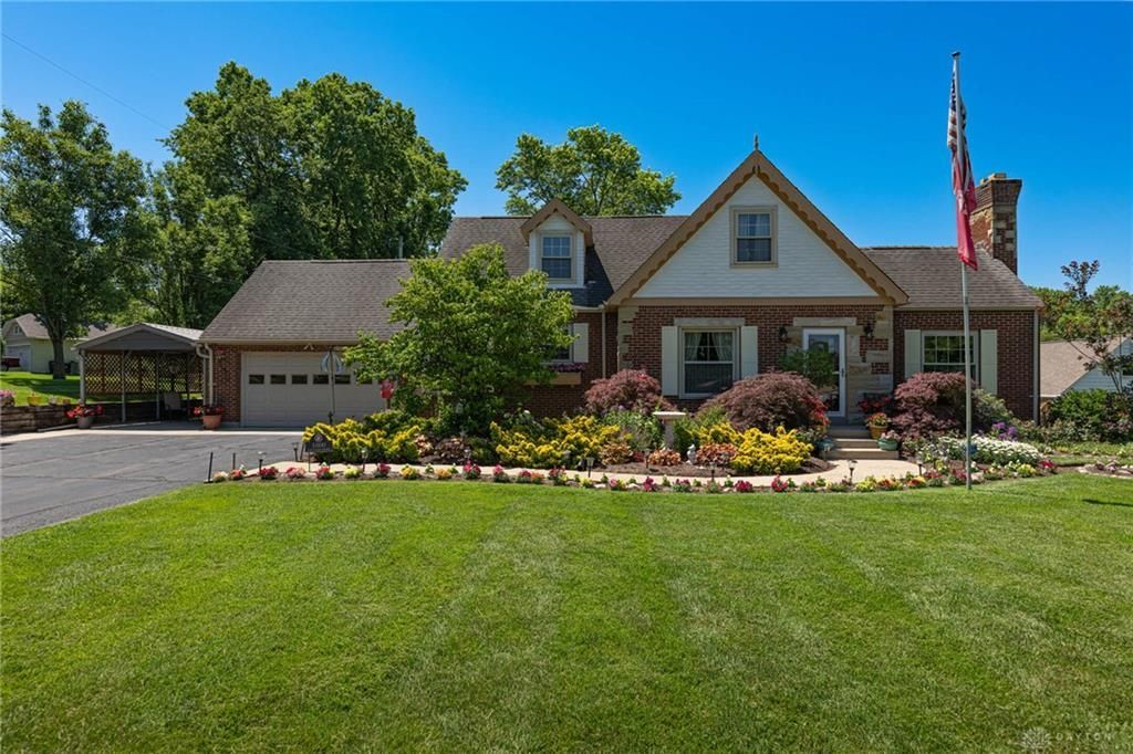 1000 E Linden Avenue, Miamisburg, OH 45342 Main Photo