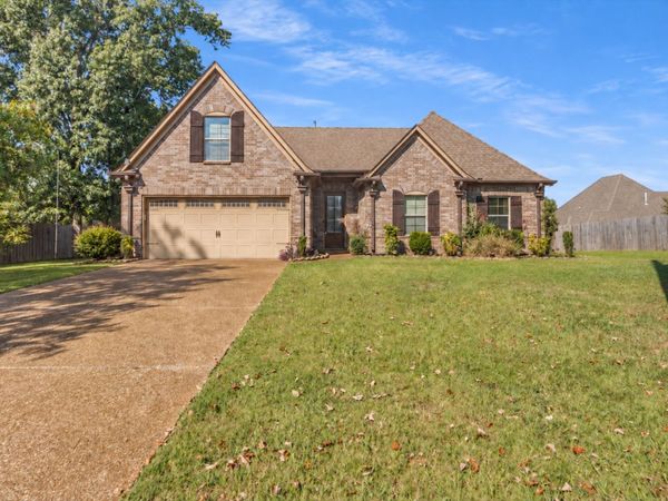 1417 Pisgah Rd, Cordova, TN 38016