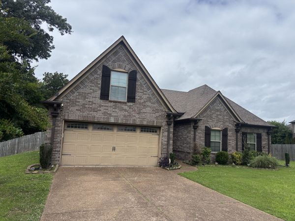 1417 Pisgah Rd, Cordova, TN 38016