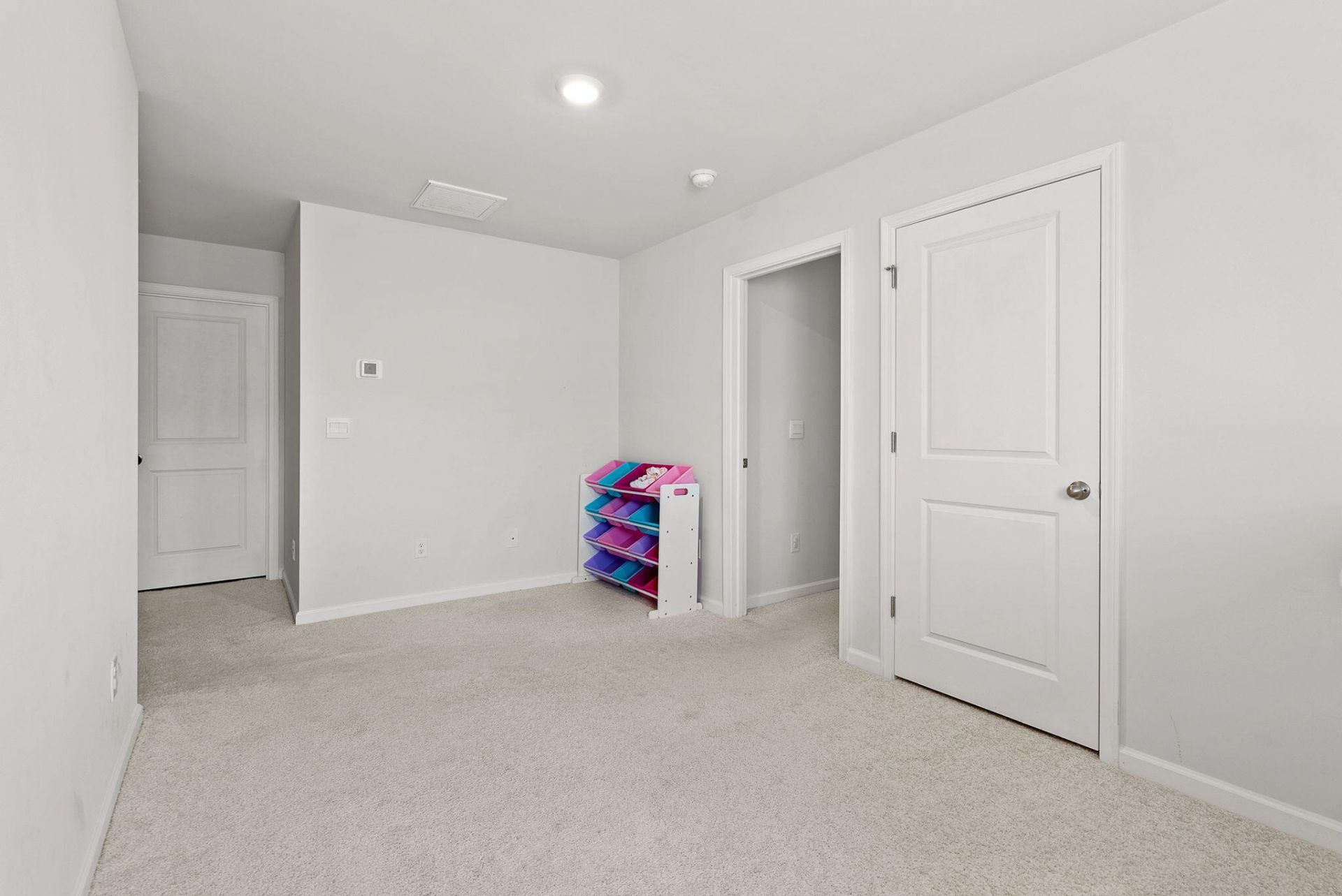 639 Silver Spruce Street Photo 21