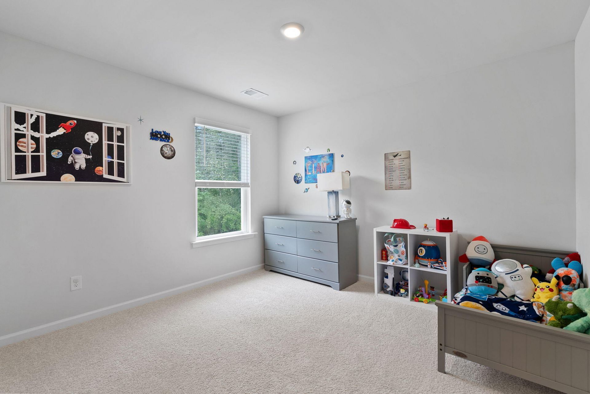 639 Silver Spruce Street Photo 31