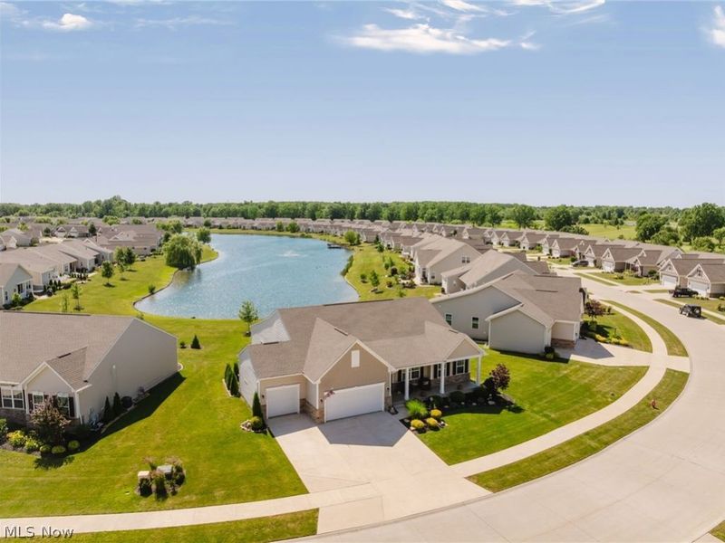 34633 N Legends Way, Grafton, OH 44044 Photo 7