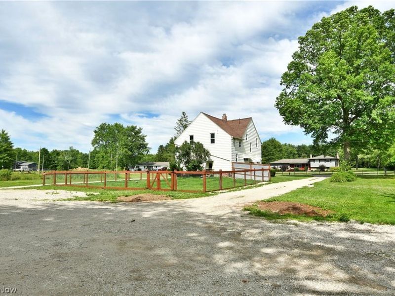6349 Downs Road NW, Warren, OH 44481 Photo 41