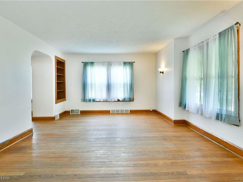 6349 Downs Road NW, Warren, OH 44481 Photo 8
