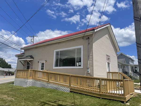 55 W Saint Charles , Grafton, WV 26354