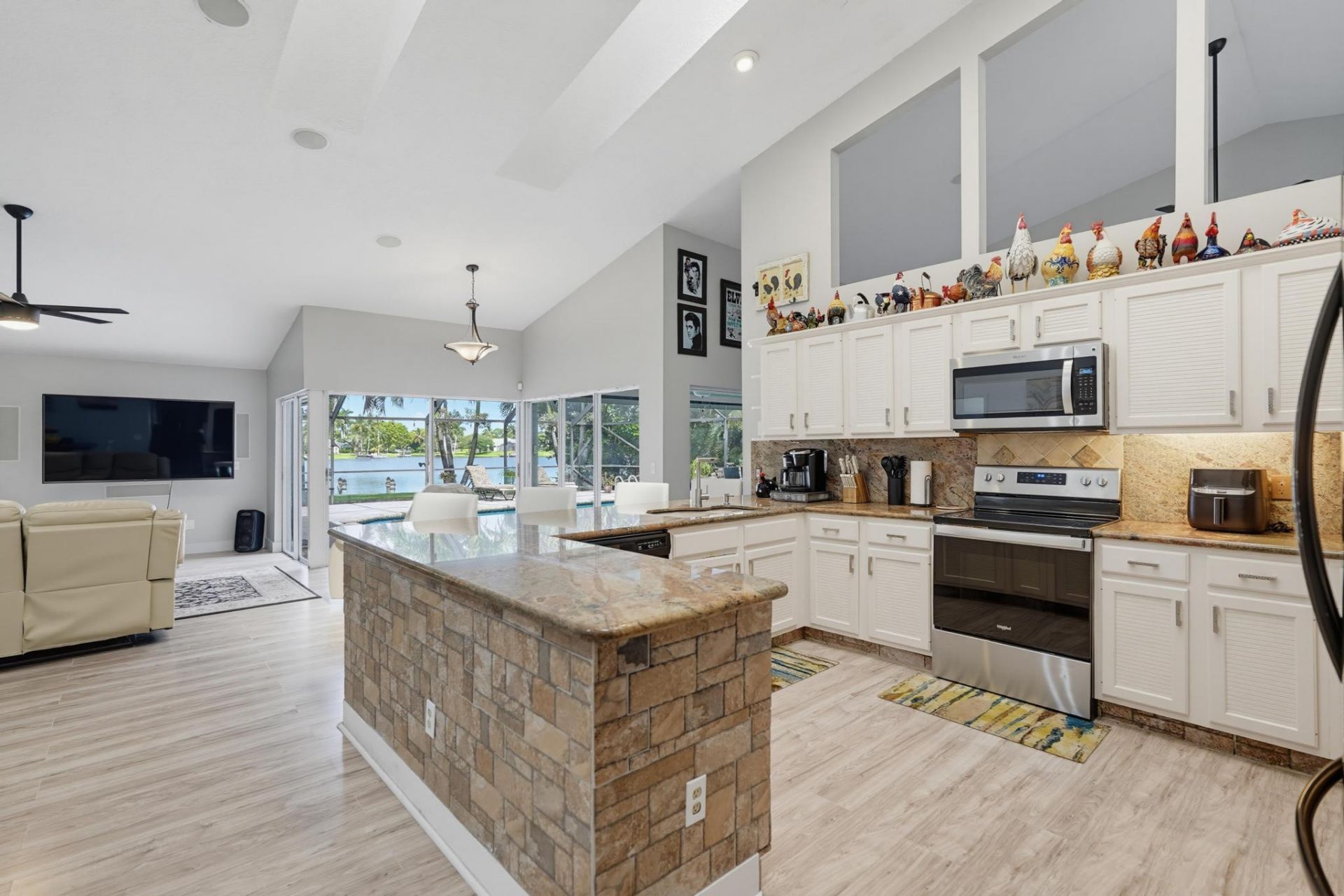 1619 Wiltshire Village Drive, Wellington, FL 33414 Photo
