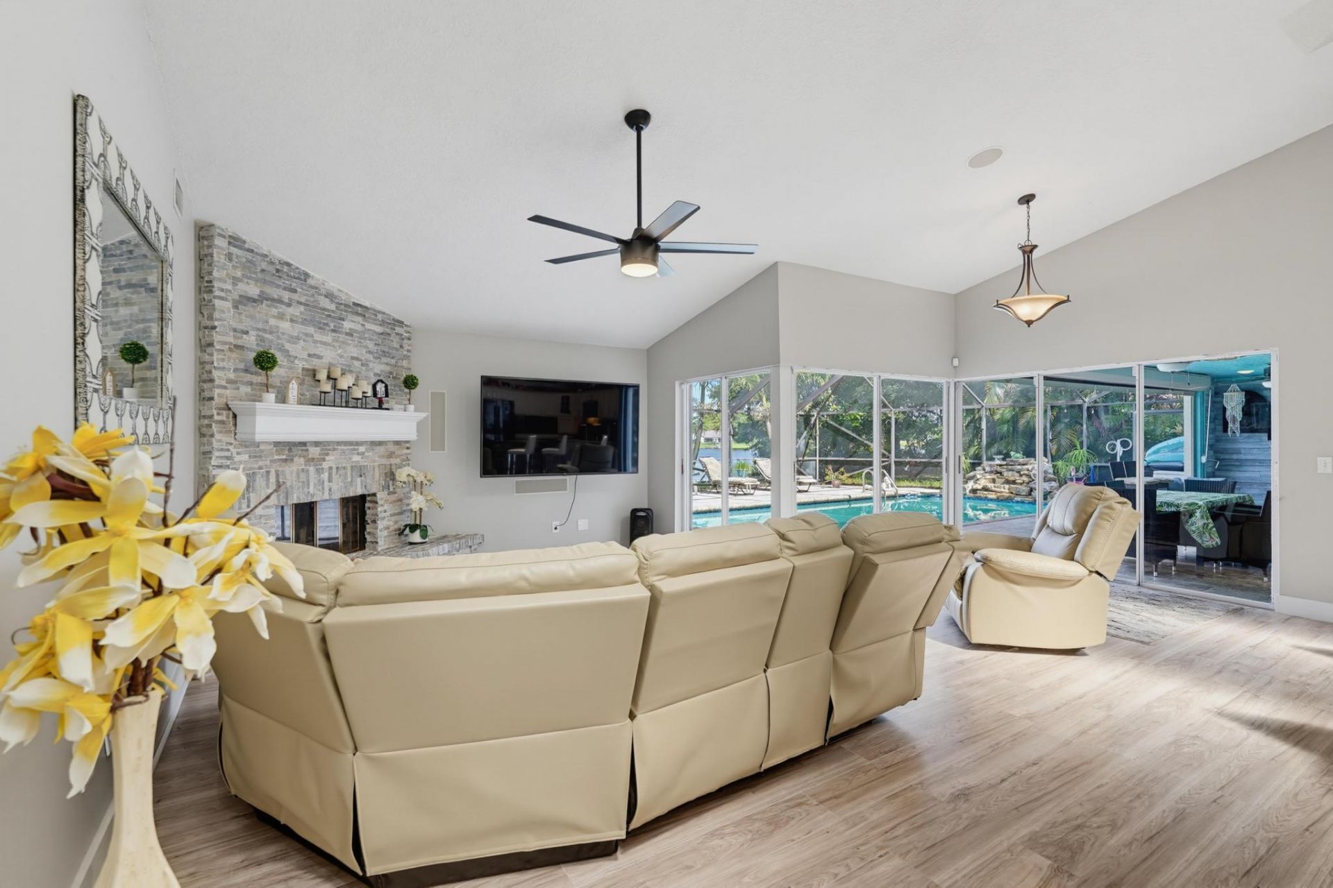 1619 Wiltshire Village Drive, Wellington, FL 33414 Photo