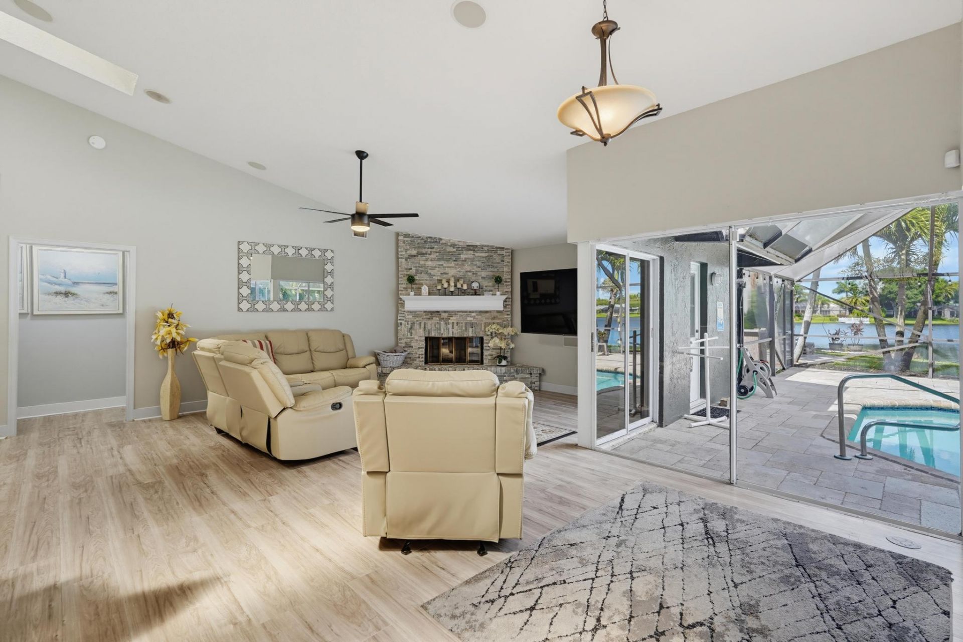 1619 Wiltshire Village Drive, Wellington, FL 33414 Photo
