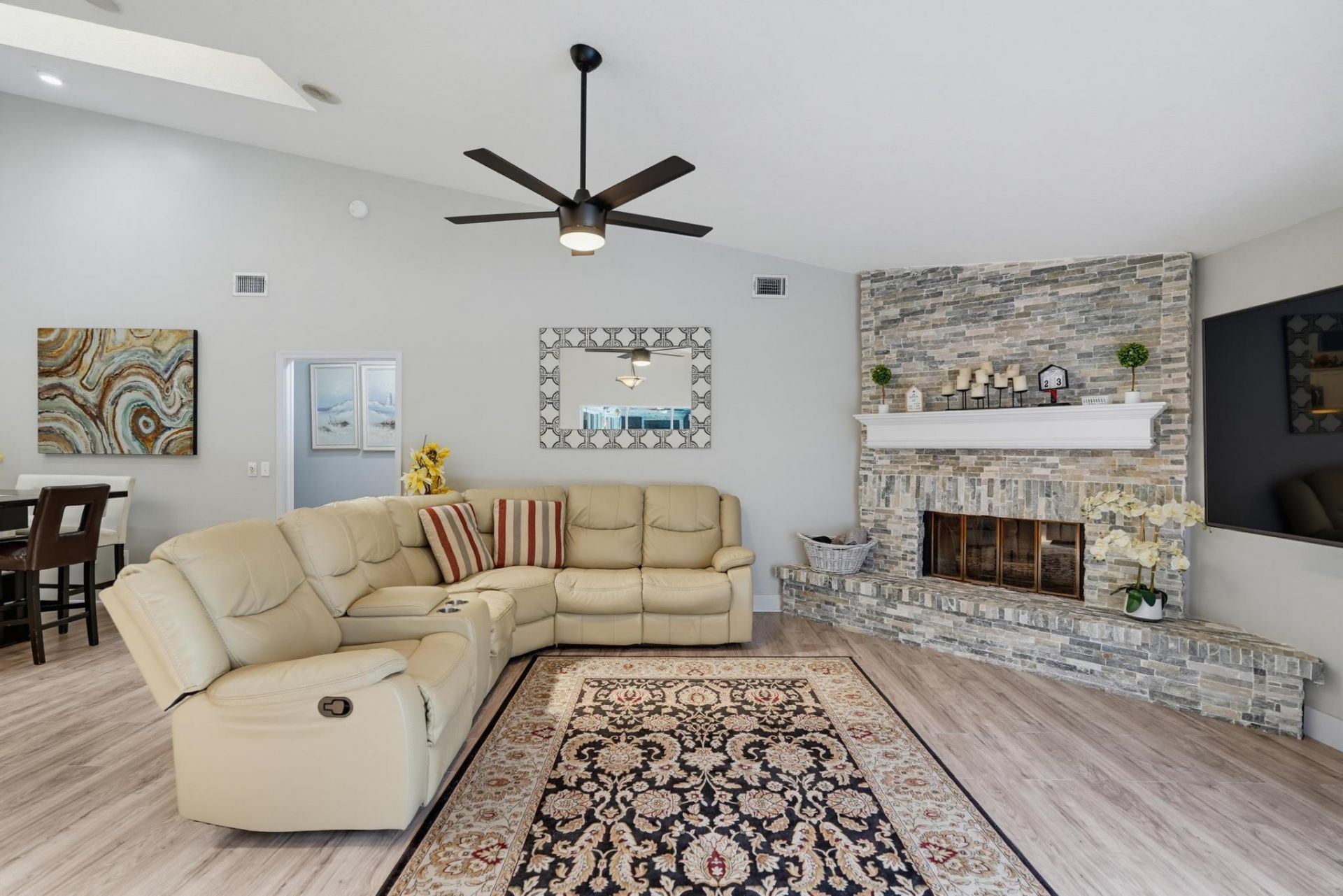 1619 Wiltshire Village Drive, Wellington, FL 33414 Photo