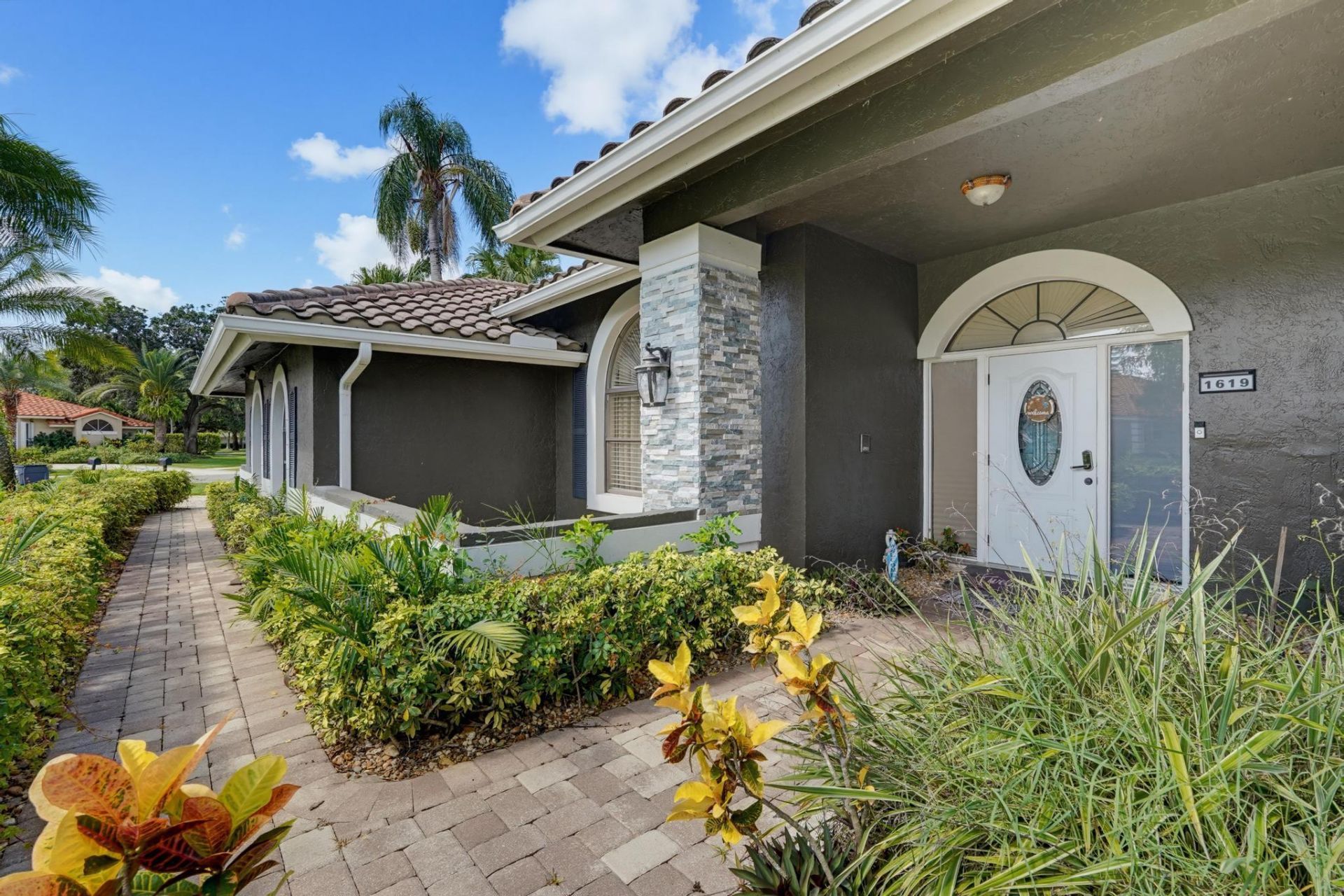 1619 Wiltshire Village Drive, Wellington, FL 33414 Photo